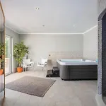 Apartman Awesome In With Sauna *