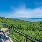 Awesome In With Sauna Apartman Labin