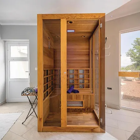 Cozy In Labin With Sauna Apartment *