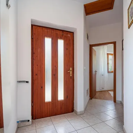 Cozy In With Sauna Apartament Labin (Istria)