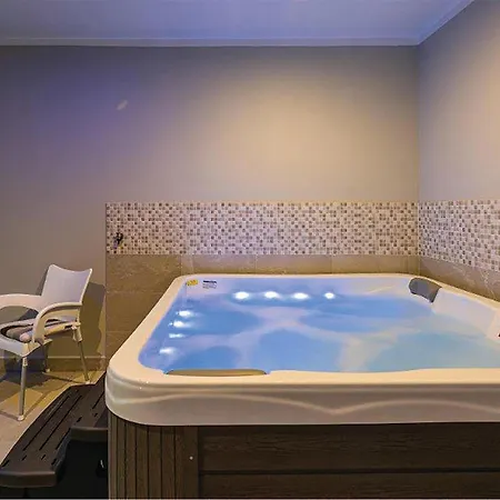 Διαμέρισμα Awesome In With Sauna Labin (Istria)